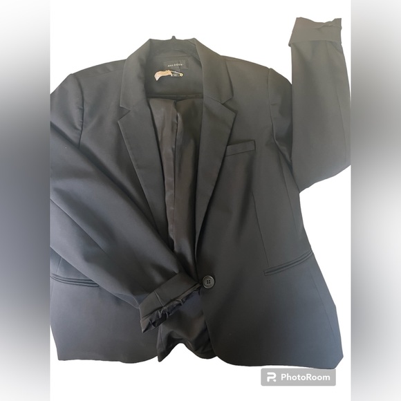 Last Chance!! Halogen Black Blazer - Size XL - Like New - Picture 4 of 11